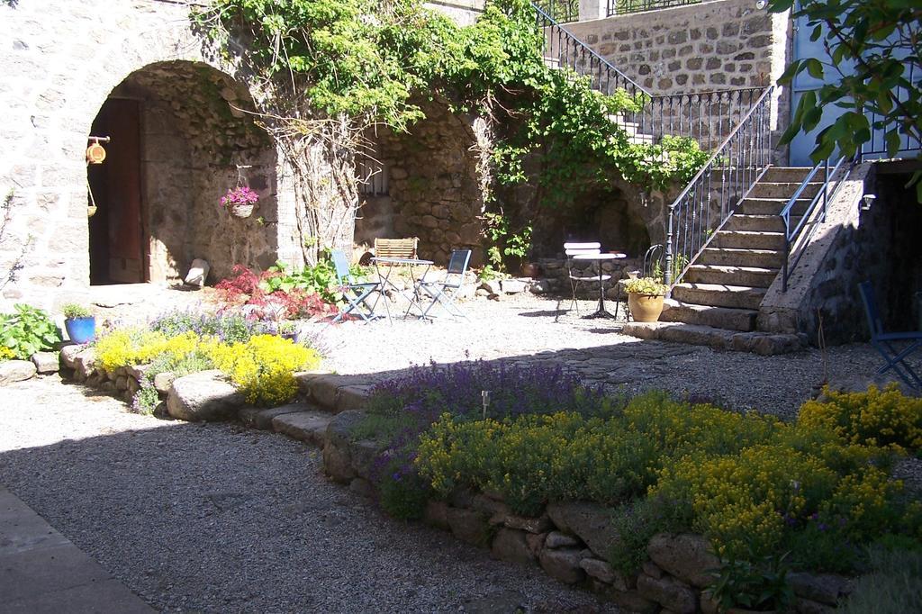 Salomony Chambre D'Hotes Marcols-les-Eaux 外观 照片