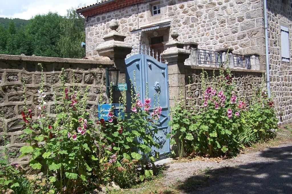 Salomony Chambre D'Hotes Marcols-les-Eaux 外观 照片
